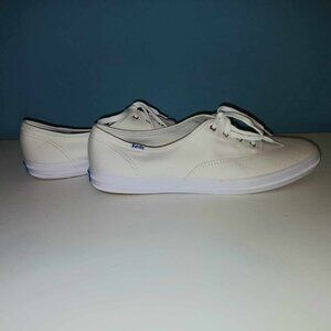 Keds Women’s Champion Canvas White Lace Up Sneaker Size 10, Like New